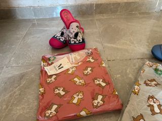 Pijama y zapatillas Snoopy