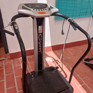 Plataforma vibración Gym Vital, banco abdominales 
