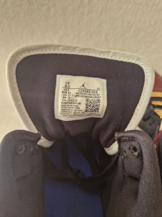 Nike Air Jordan 1 Mid SE Black Dark Beetroot.