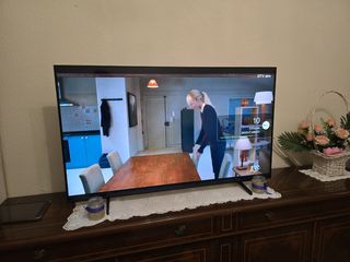 TV Samsung 50" negra