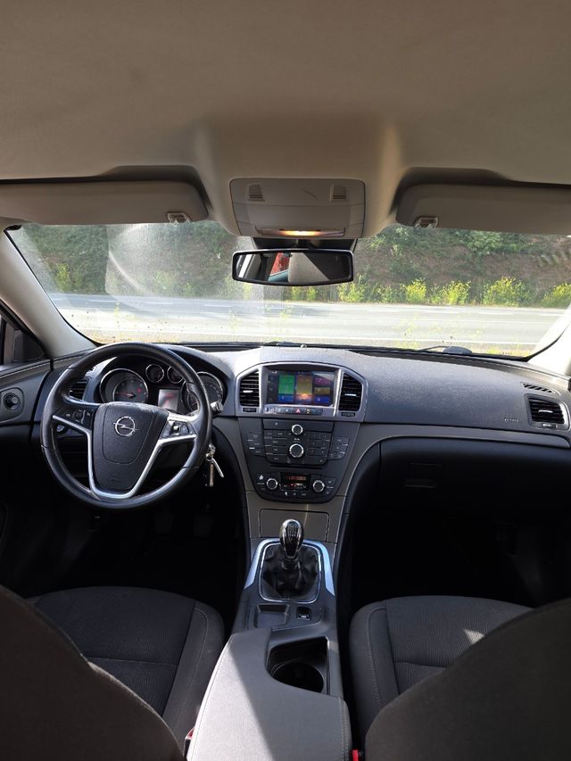 Opel Insignia 2010
