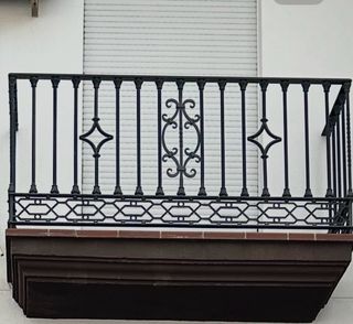 Baranda balcon forja
