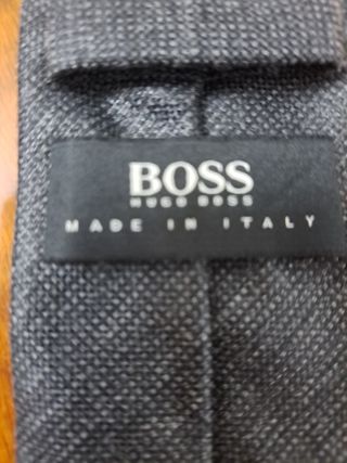 Corbata BOSS gris oscura