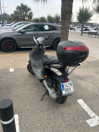 Piaggio Zip 125cc - Scooter Negro