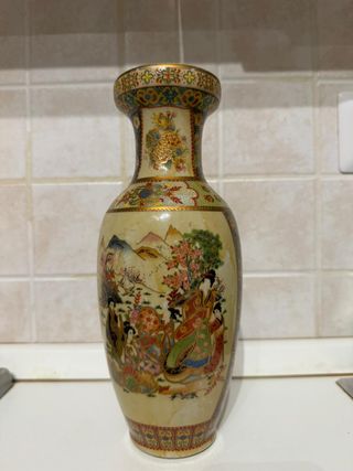 Vaso Porcellana Dipinto a Mano