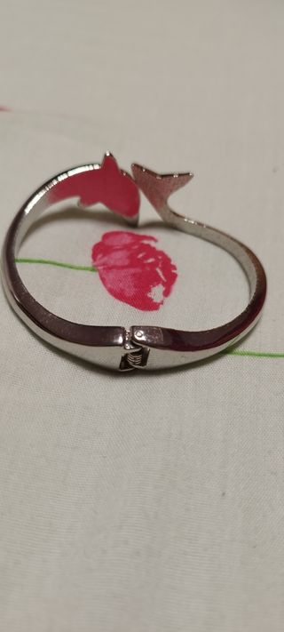 Pulsera Delfín Plateada