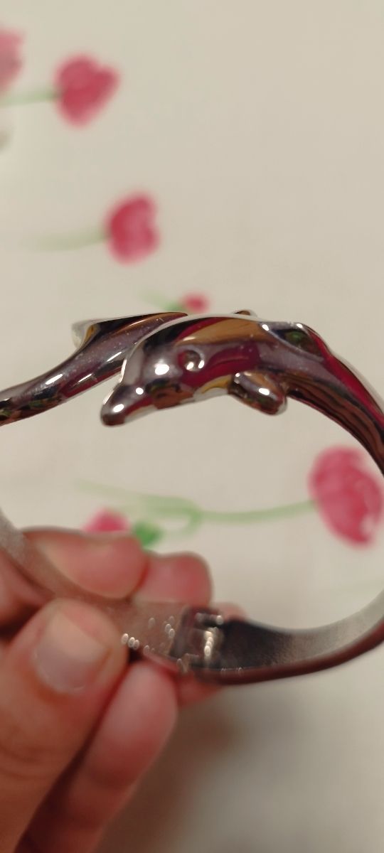 Pulsera Delfín Plateada