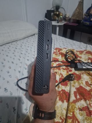 HP 260 G3 DM PC