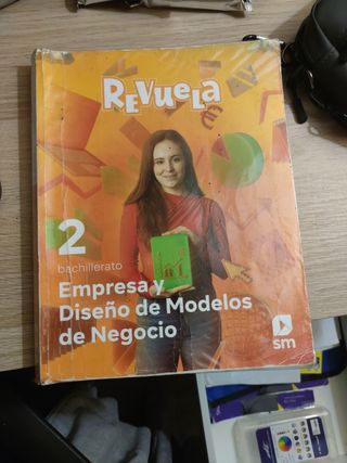 Economía. 2 Bachillerato. Revuela