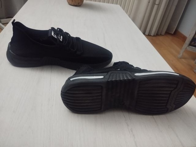 Zapatillas deportivas negras