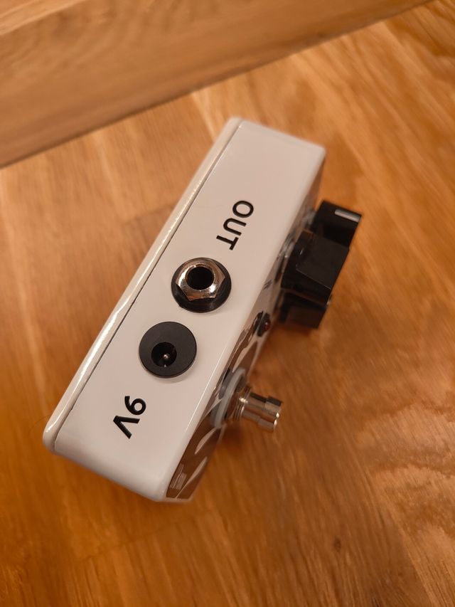 LY ROCK RAT PEDAL GUITAR BASS DISTORTION FUZZ