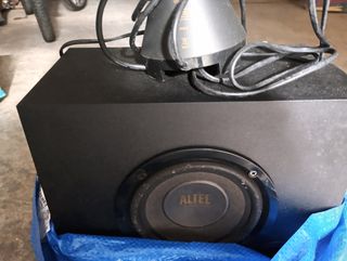 Altavoces Altec Lansing 2.1 - negros