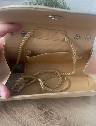 Bolso fiesta beige dorado