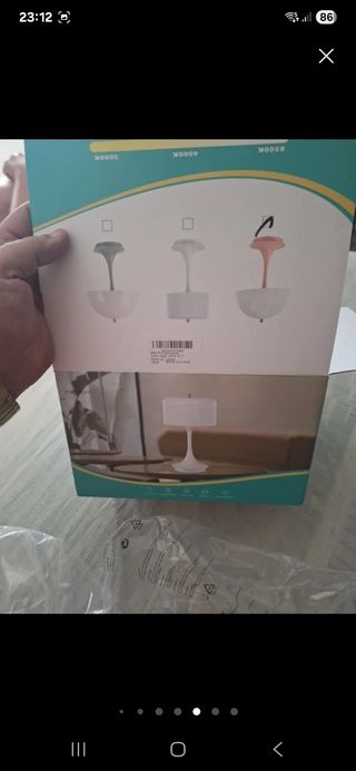 Lámpara de mesa LED blanca
