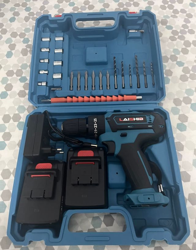 Taladro inalámbrico 28v + accesorios