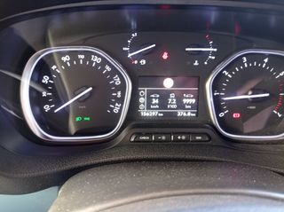 Peugeot Traveller HDIblue 1.5 120cv