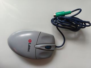 Ratón Labtec con cable - Gris