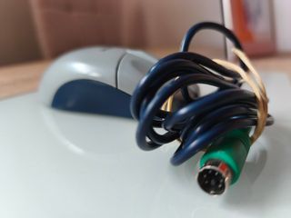 Ratón Labtec con cable - Gris