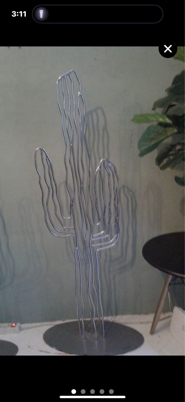 2 figuras decorativas de Cactus Metal Cromado