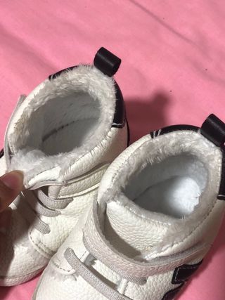 Tenis bebé calentitos