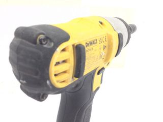 taladro a bateria dewalt dcf815