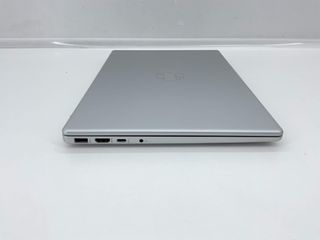 pc portatil hp 14ep1001ns