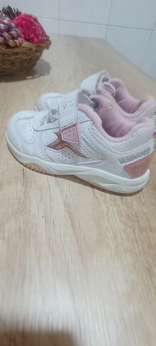 Zapatillas niña rosa -talla 25