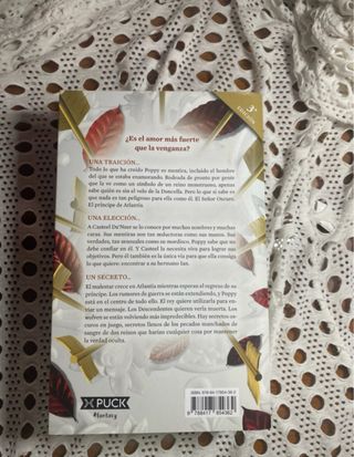 Un reino de carne y fuego (Spanish Edition)
