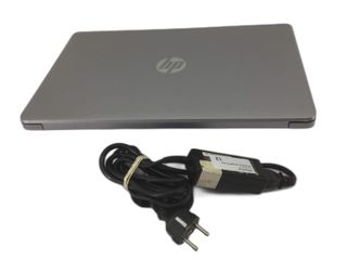 pc portatil hp 250 g8