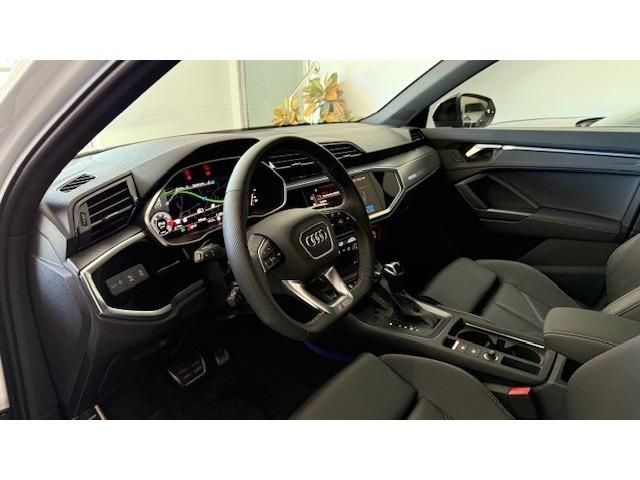 Audi Q3 Black line 35 TDI 110 kW (150 CV) S tronic