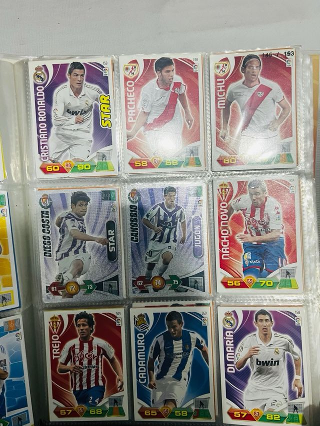 Vendo cromos de fútbol Panini – ¡Elige el tuyo!
