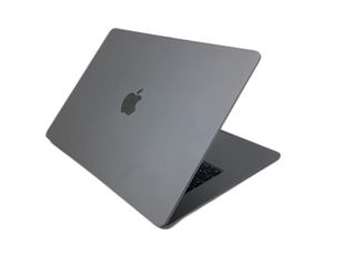 portatil apple apple macbook air m3 8-core 4.0 15 (10gpu) (2024) (a3114)