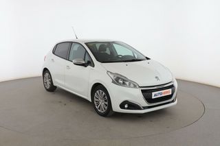 Peugeot 208 1.2 PureTech Style