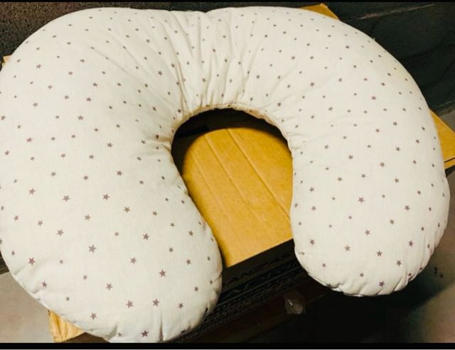 Cojín lactancia estrellas