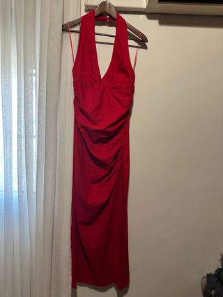 Vestido rojo halter Zara