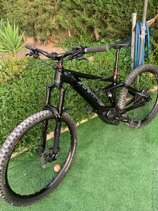 Bicicleta eléctrica Cube Hybrid 140 Talla M