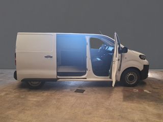 Peugeot Expert 1.5 HDI FURGON 120CV 