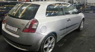 Fiat 73501236 centralita motor stilo (192) 251065