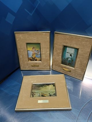 3 Reproducciones DALÍ 25x30 cm. Con certificado de autentificación de Dali, 1981