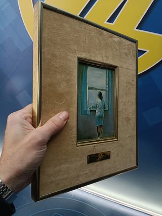 3 Reproducciones DALÍ 25x30 cm. Con certificado de autentificación de Dali, 1981