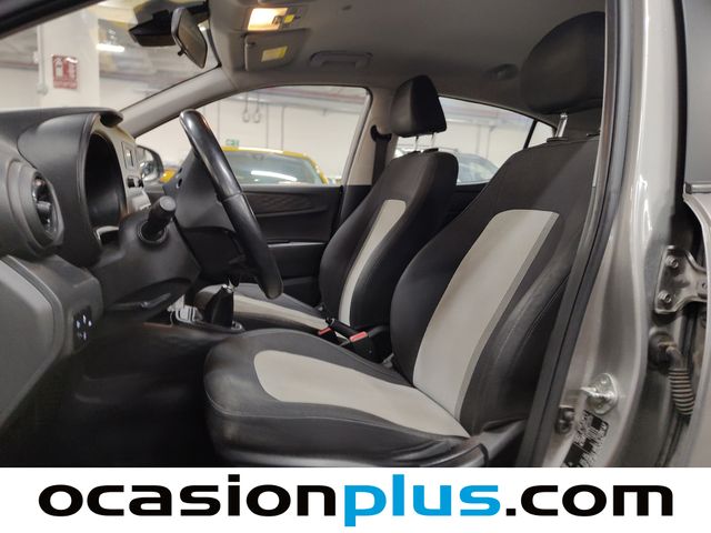 Hyundai i10 1.0 Essence 49 kW (67 CV)