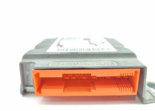 Renault 1442952 centralita 8200117652b scenic 1.9