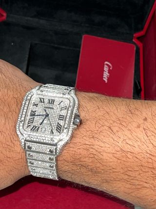 Reloj Cartier Diamantes año 2023 caja i papeles 
