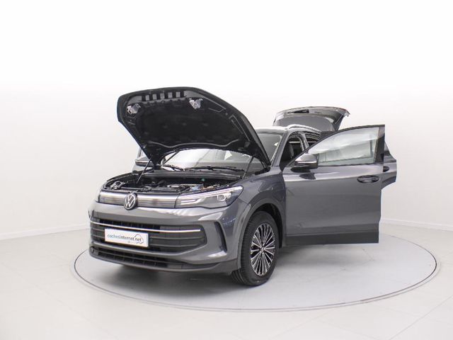 VOLKSWAGEN TIGUAN 1.5 TSI EHYBRID 150KW LIFE DSG 204 5P