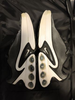 Nike Air Max DN - Scarpe Nere e Bianche