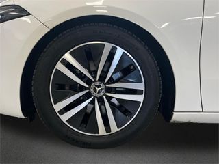 MERCEDES-BENZ Clase A 180 d