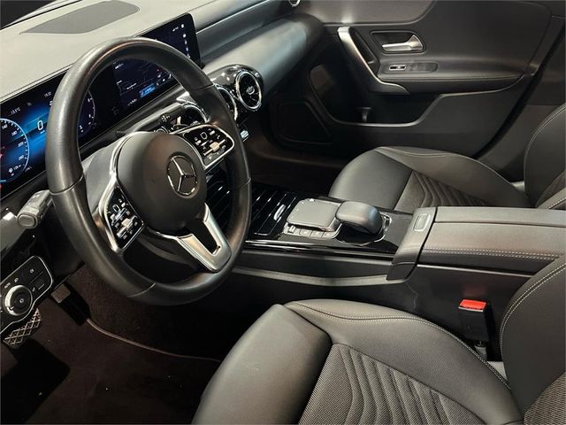 MERCEDES-BENZ Clase CLA 200 D DCT