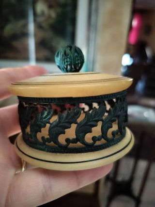 Scatolina vintage in alabastro