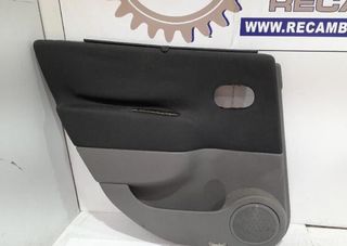Guarnecido puerta trasera renault scenic ii 105686