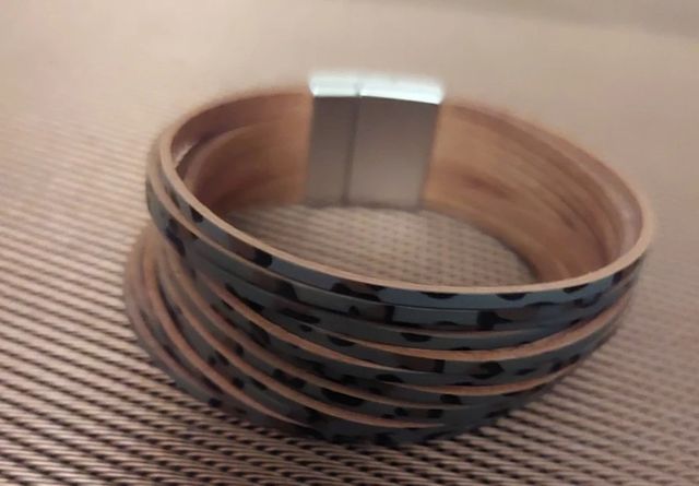 Pulsera cuero beige-azul